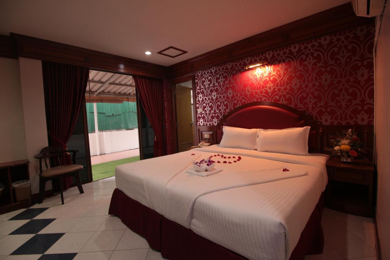 Taj Phuket Inn Patong Ngoại thất bức ảnh